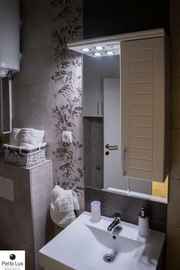 Perla Lux Apartments Arandjelovac Εξωτερικό φωτογραφία